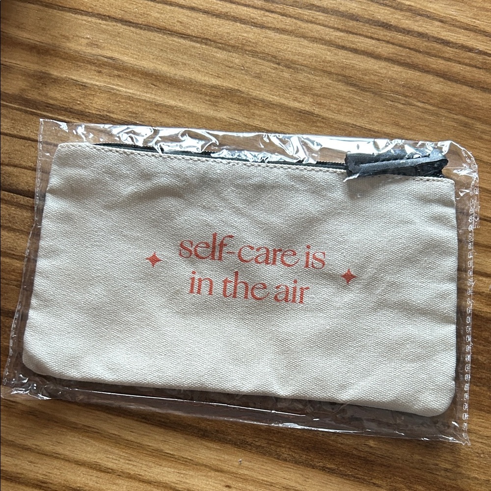 Canvas zipper pouch